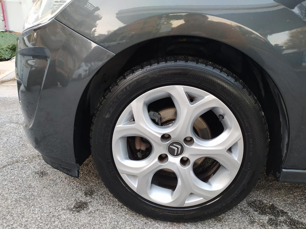 Citroen C3 1.2 Exclusive E5 offerta del mese