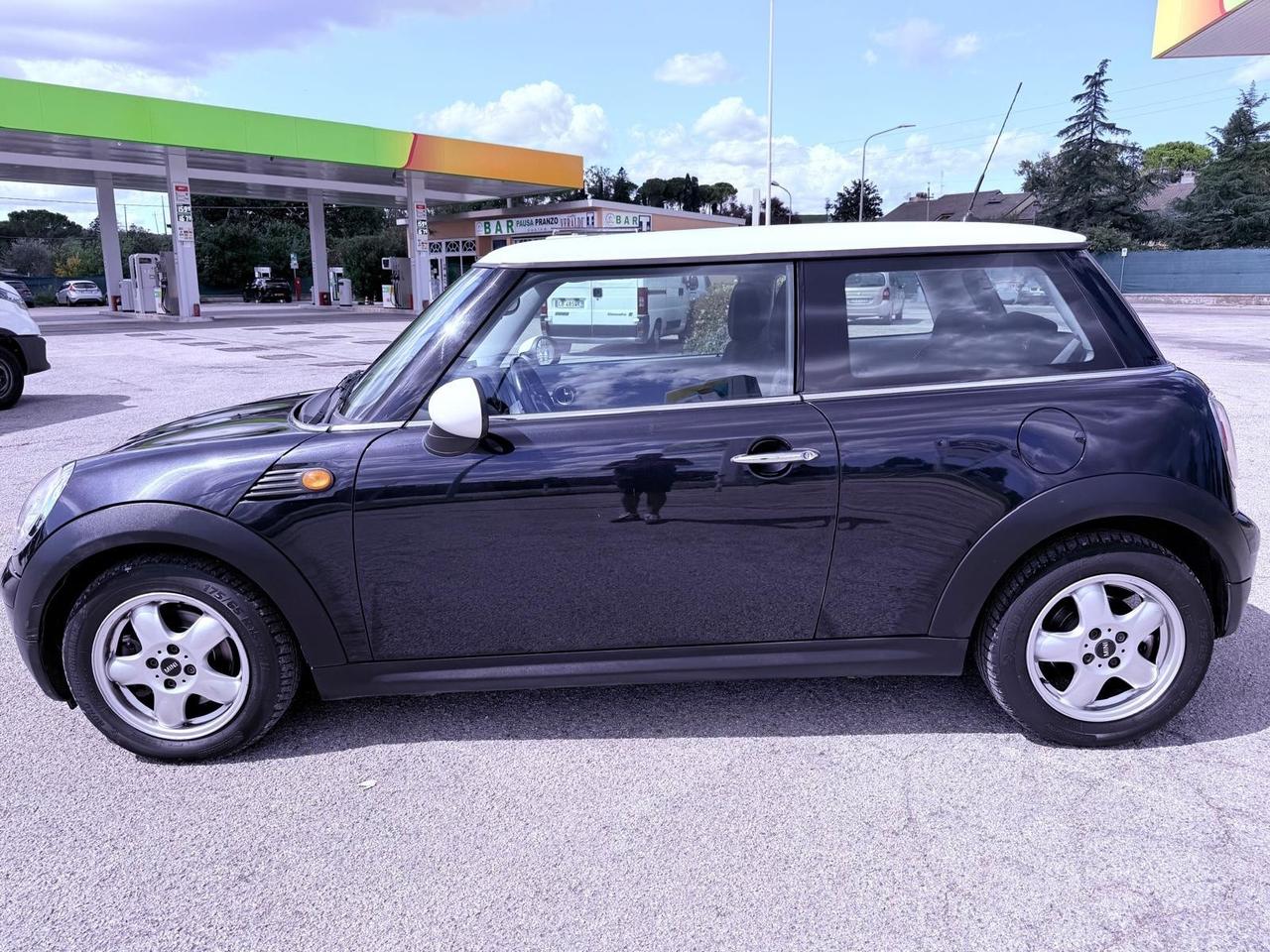 Mini 1.4 16V One Ok neopatentati