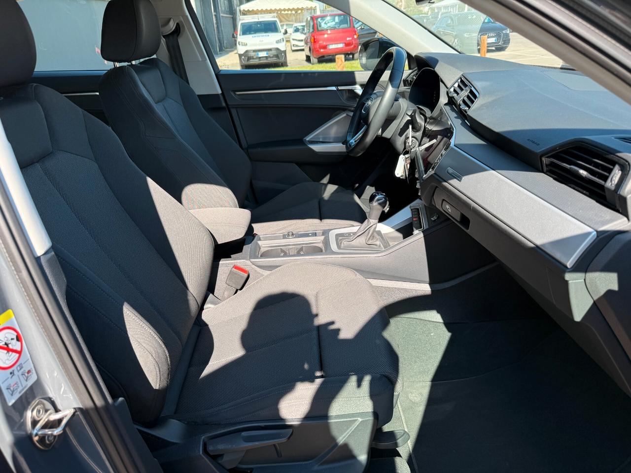 Audi Q3 35 TDI S tronic Business Advanced