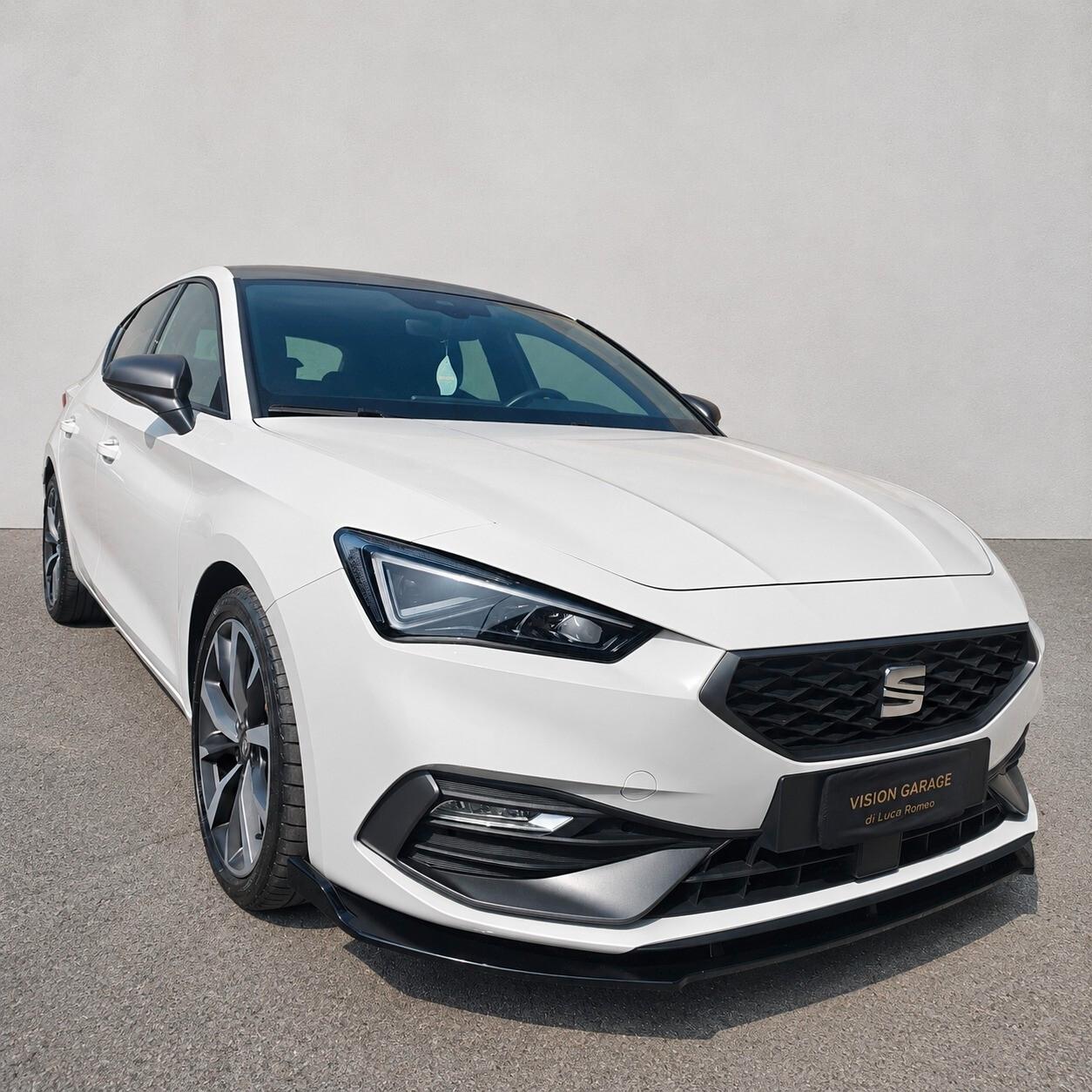 SEAT Leon 1.0 eTSI 110 CV DSG FR Automatica