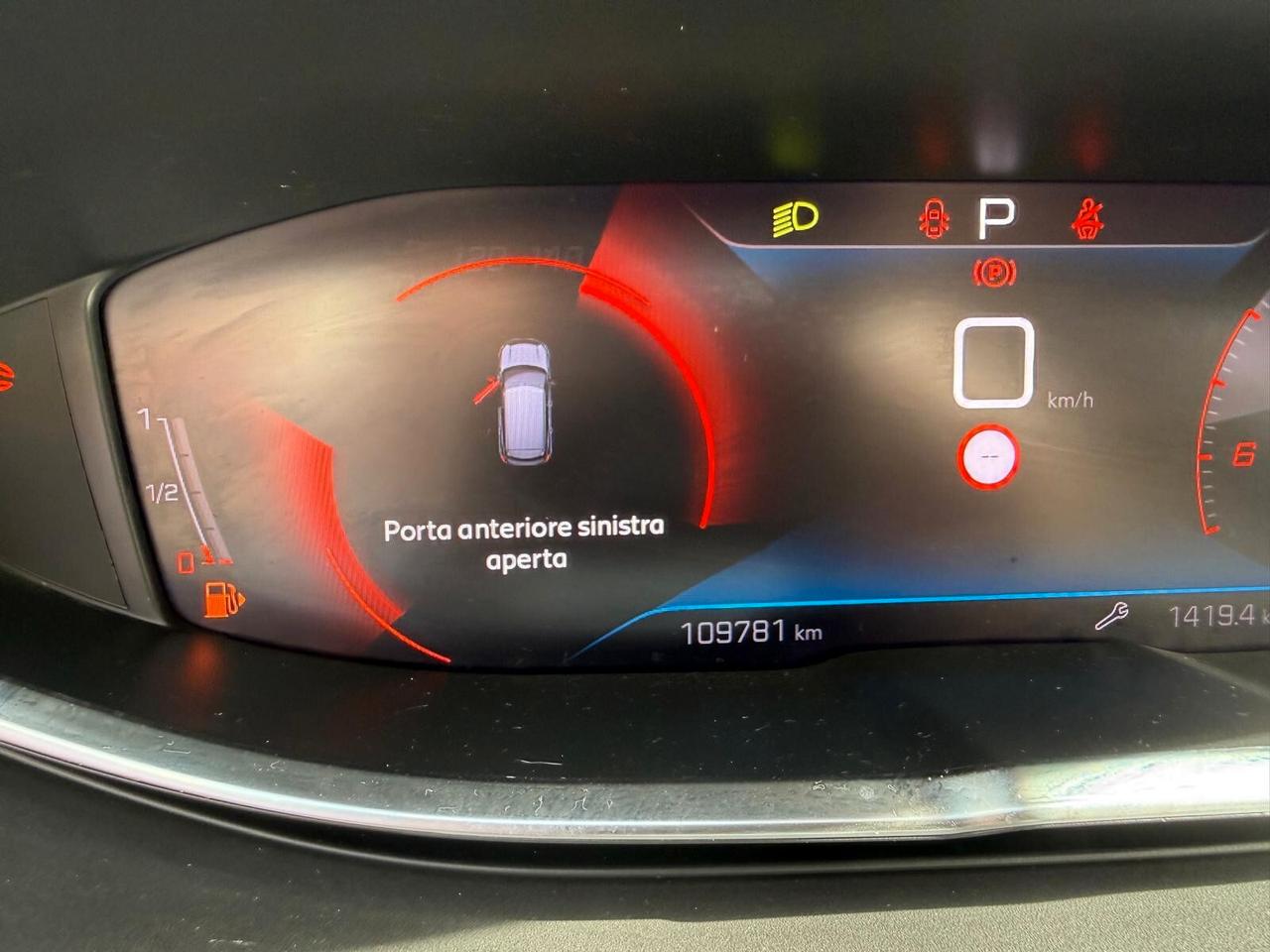 Peugeot 3008 HDi 130 S&S EAT8 Allure