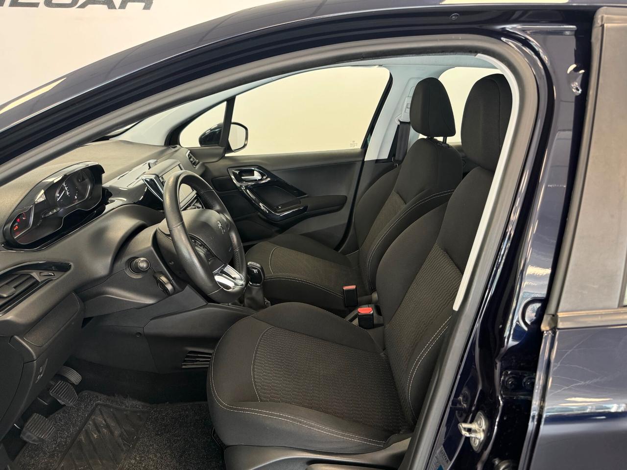 Peugeot 208 PureTech 82 5 porte Active 40.000 KM NEOPATENTATI