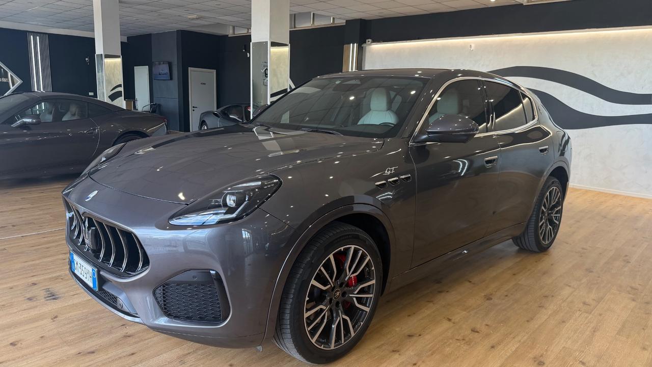 Maserati Grecale MHEV 300 CV AWD GT