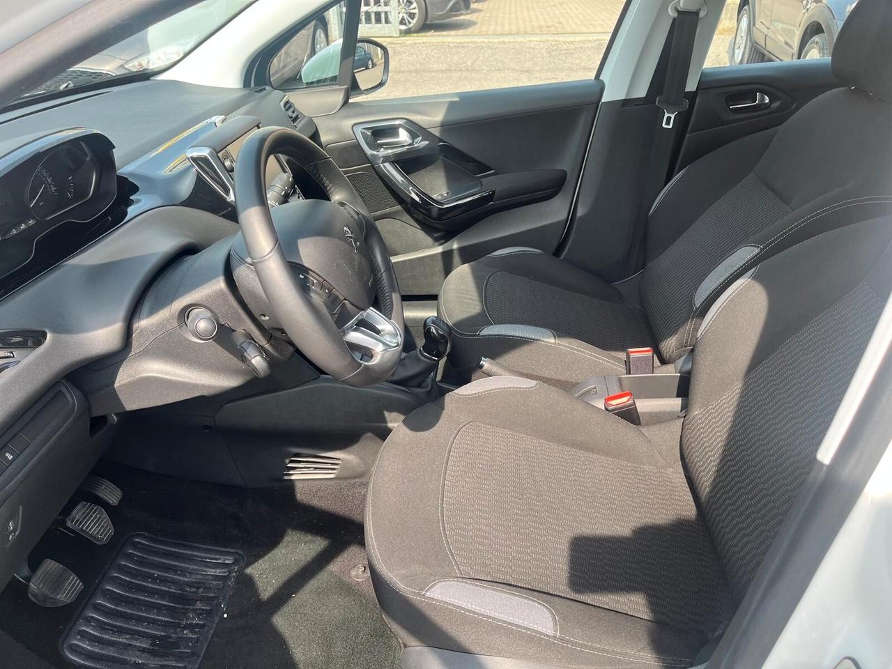 Peugeot 208 PureTech 82 5 porte Active