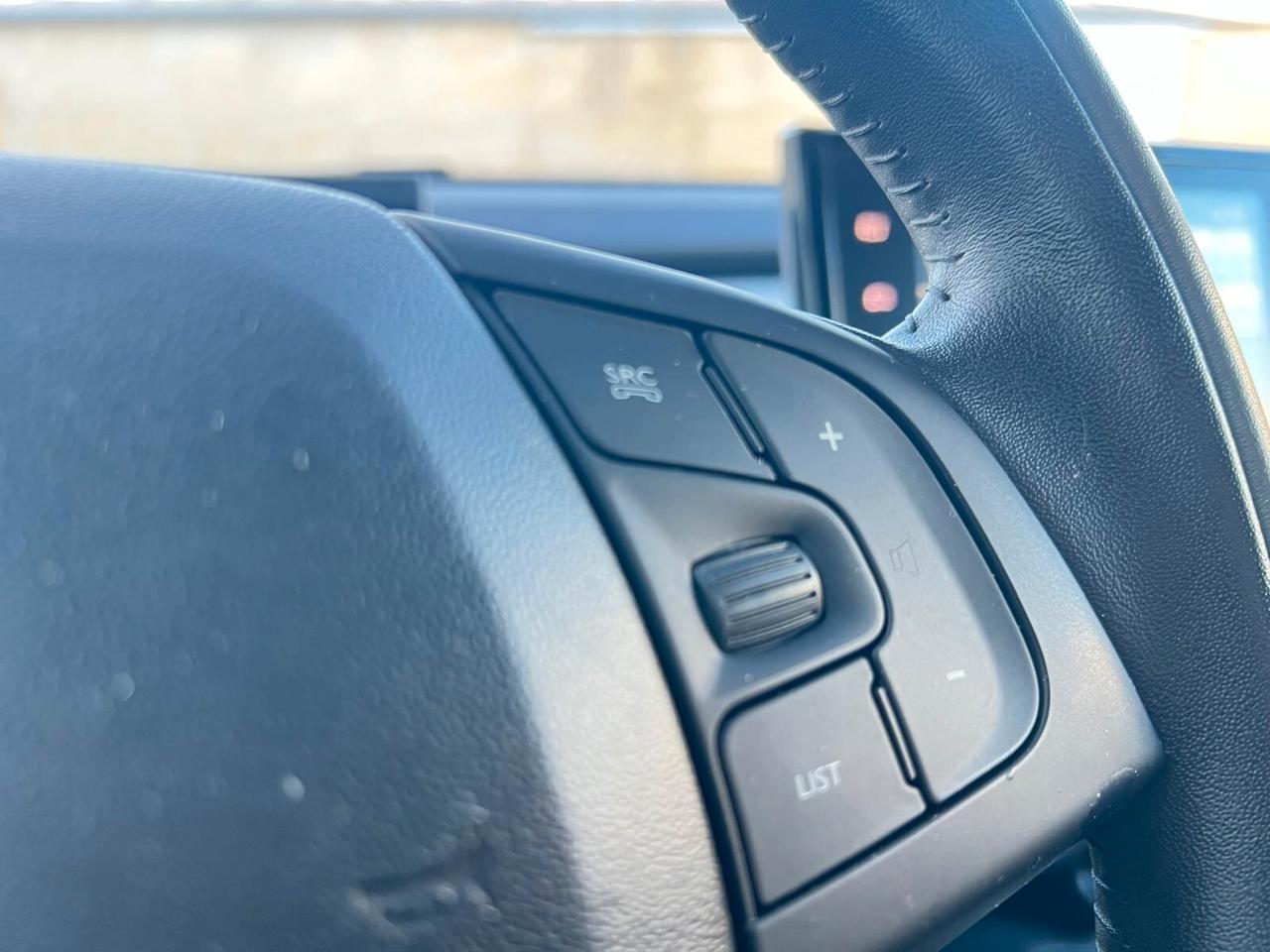 Citroen C4 Cactus BlueHDi 100 S&S ETG6 Shine