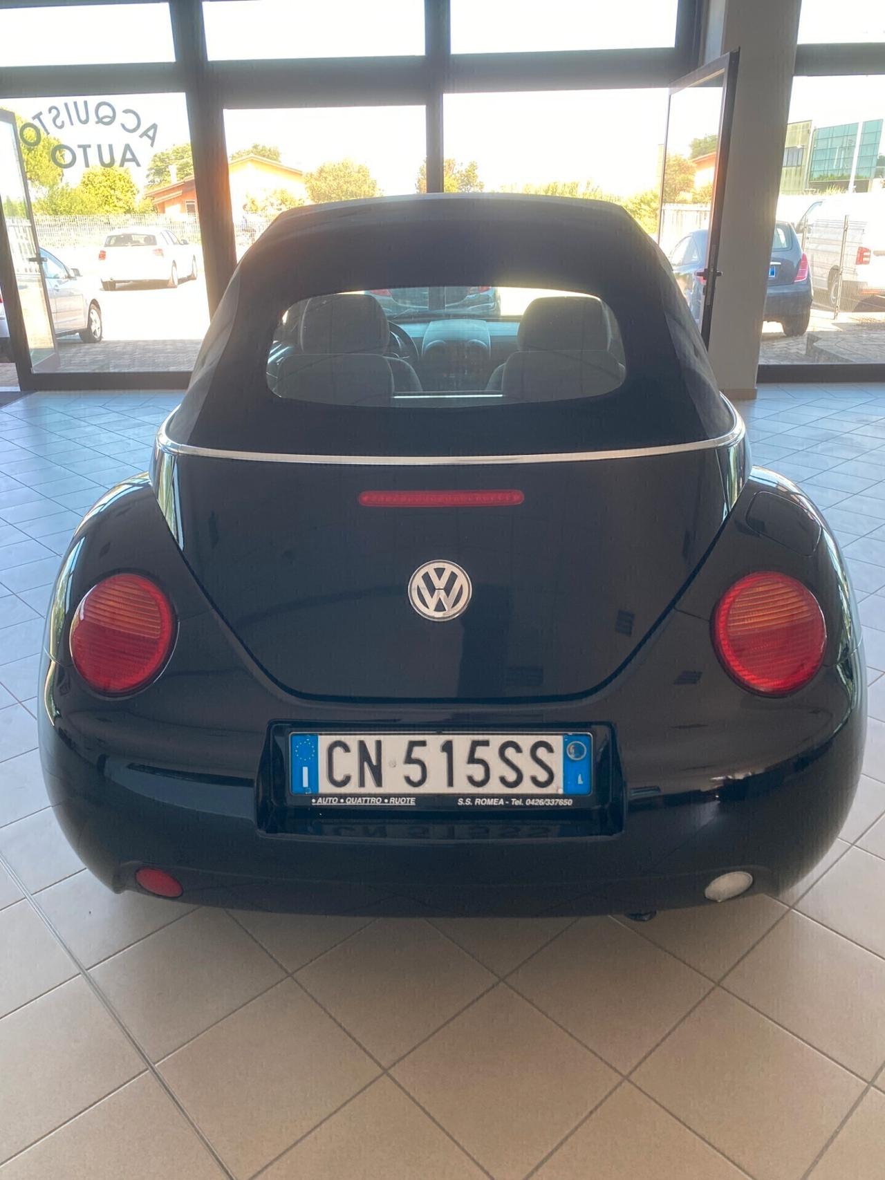 Volkswagen New Beetle 1.6 Cabrio