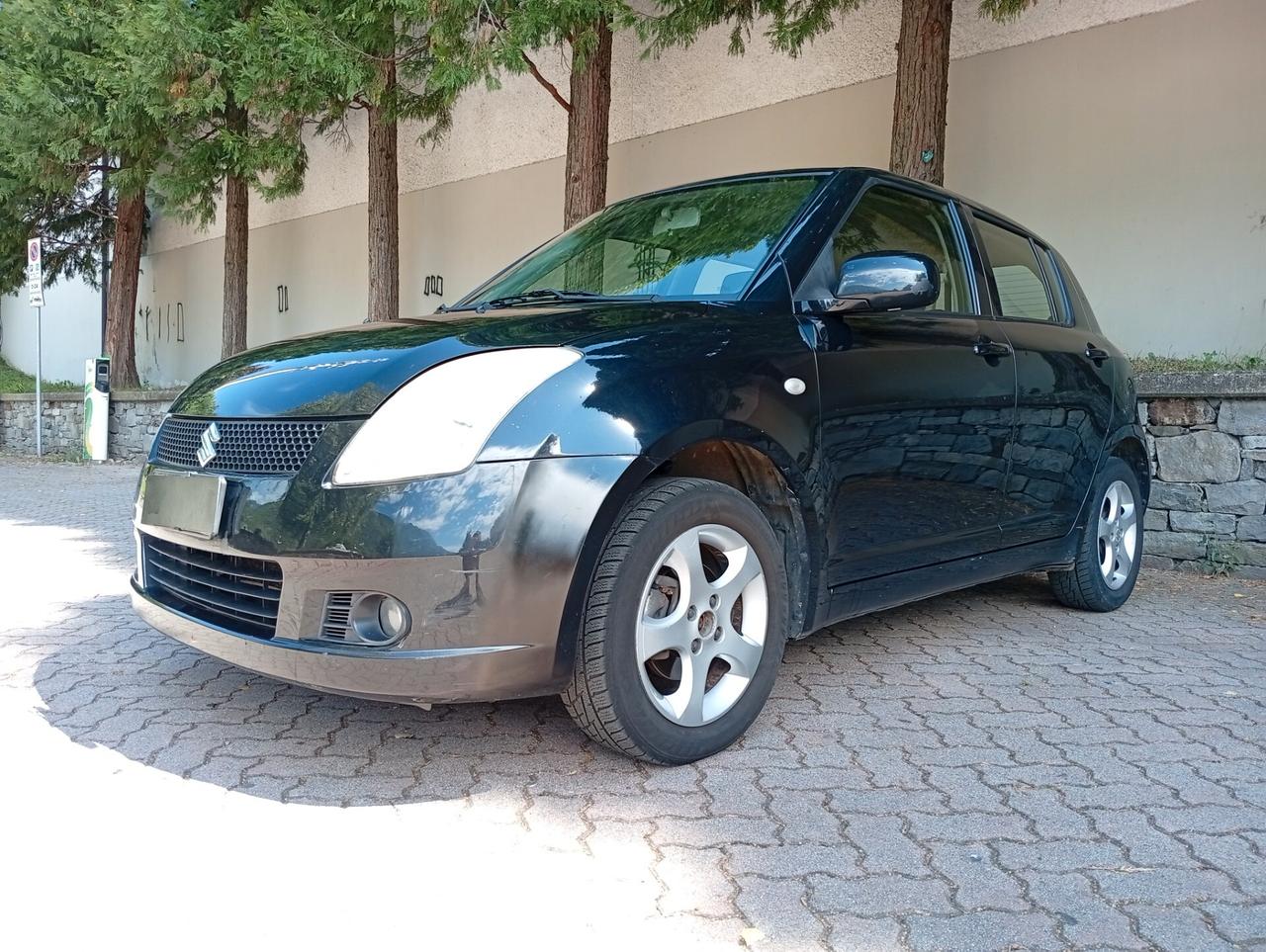 Suzuki Swift 1.3 4x4 5p. GL