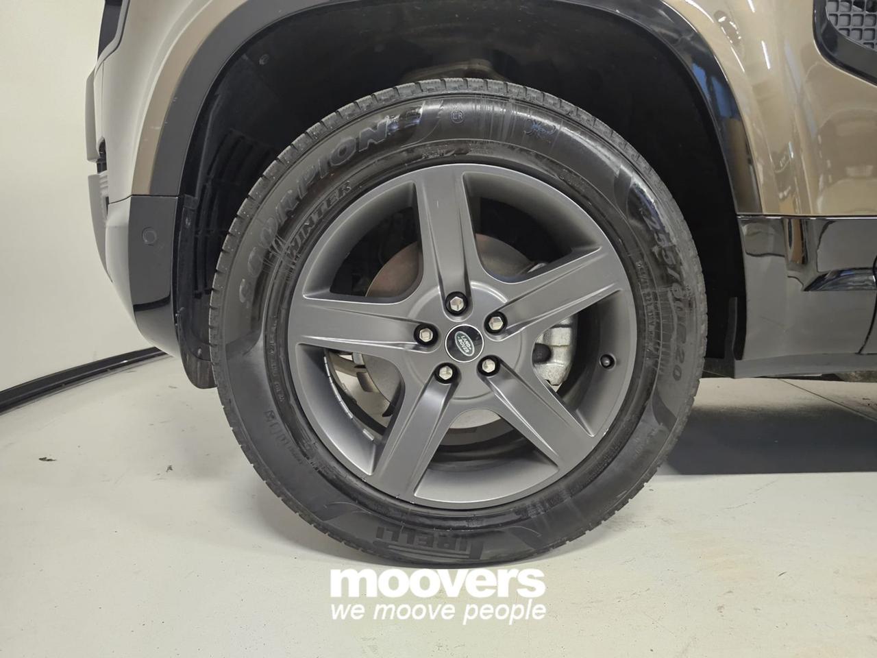 LAND ROVER Defender (2019) 110 3.0D I6 250 CV AWD Auto X-Dynamic HSE