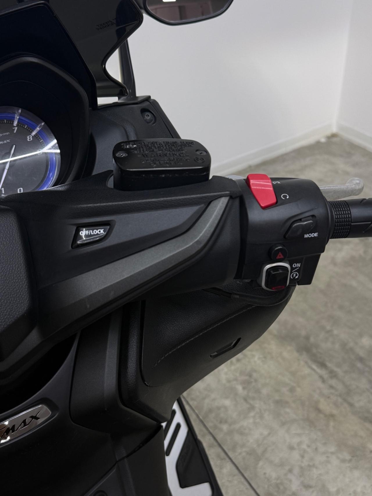 Yamaha TMAX 560