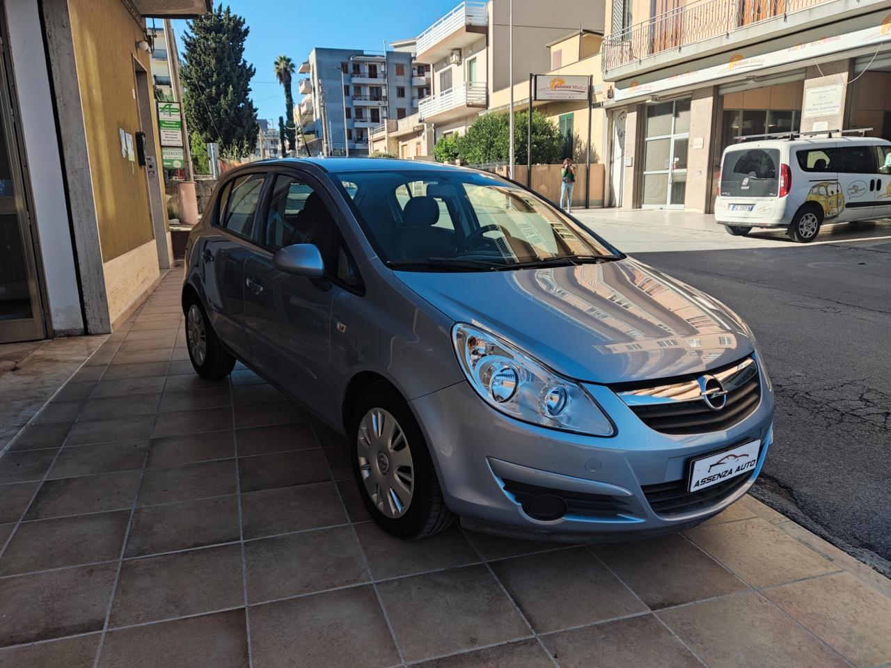 Opel Corsa 1.0 Enjoy