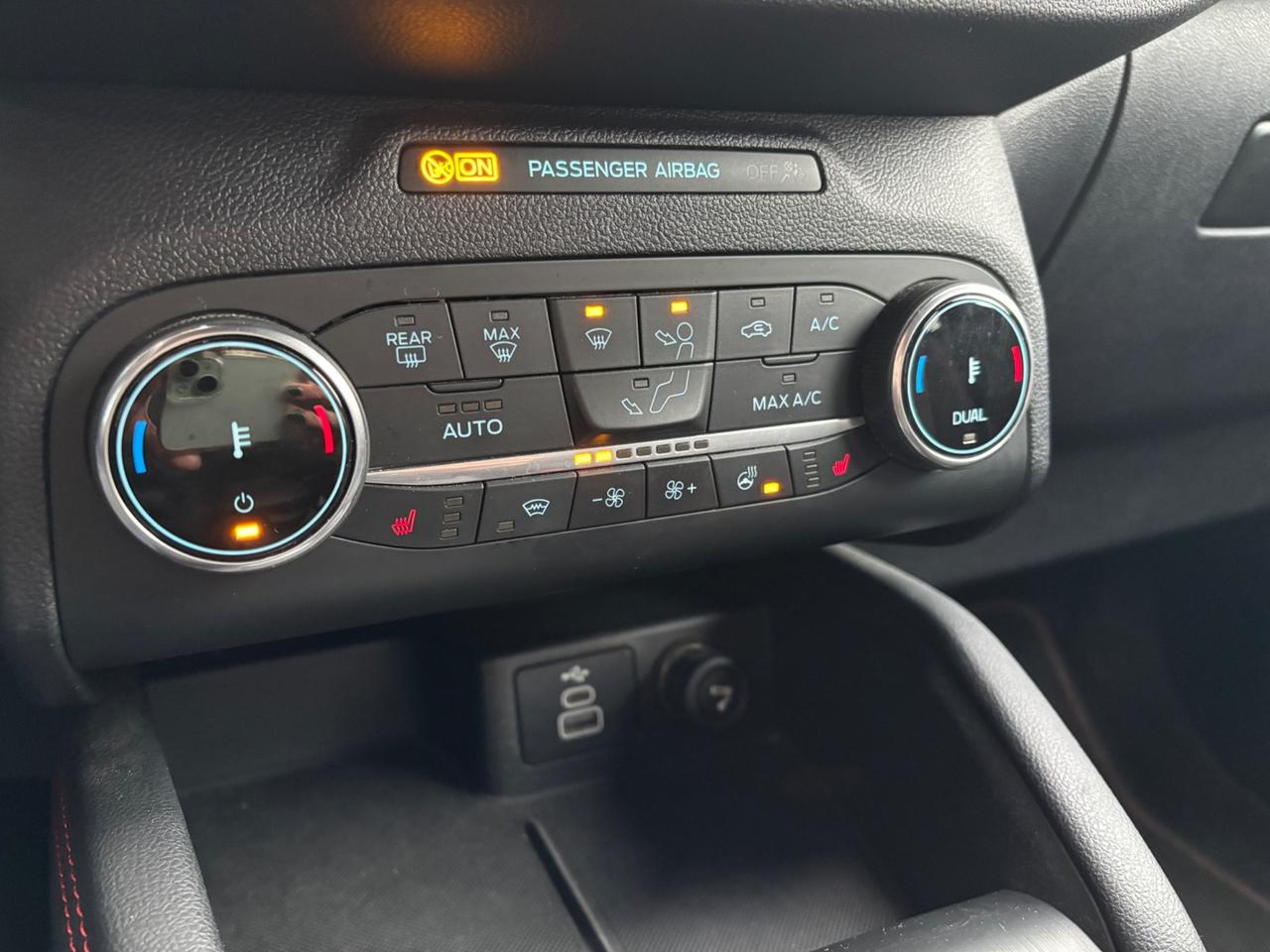 Ford Kuga 2.0 EcoBlue 120 CV aut. 2WD ST-Line