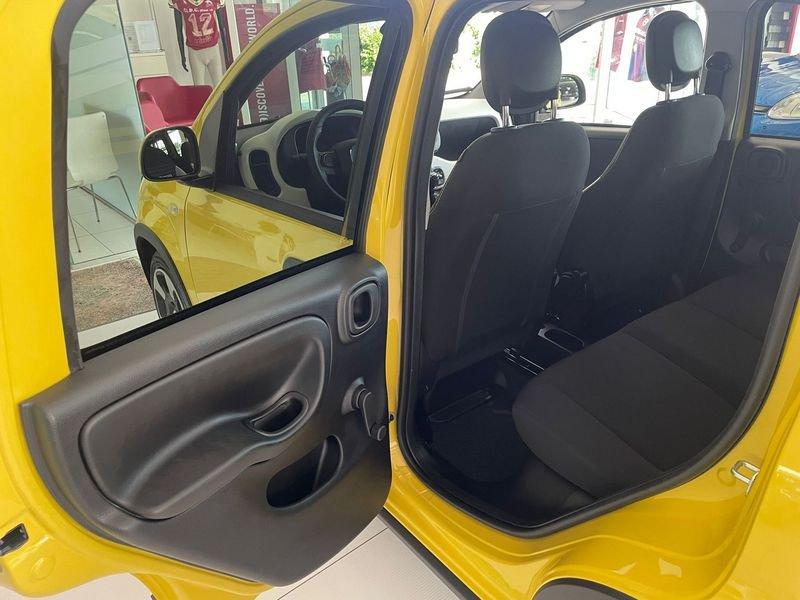 FIAT Panda 1.0 FireFly S&S Hybrid Pandina - In arrivo