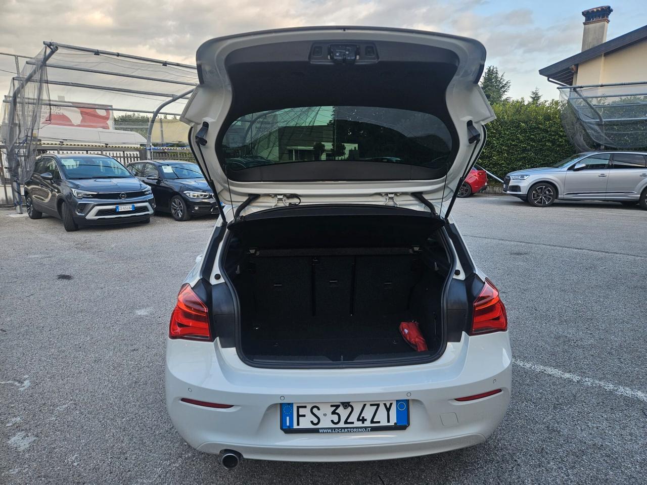 Bmw 116 116i 5p. Sport