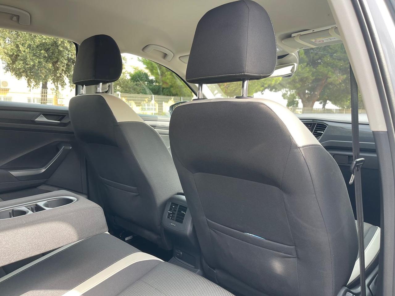 Volkswagen T-Roc 2.0 TDI Advanced #12150