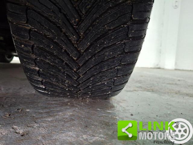 PEUGEOT 208 motore elettrico 136 CV 5 porte GT Line GARANZIA