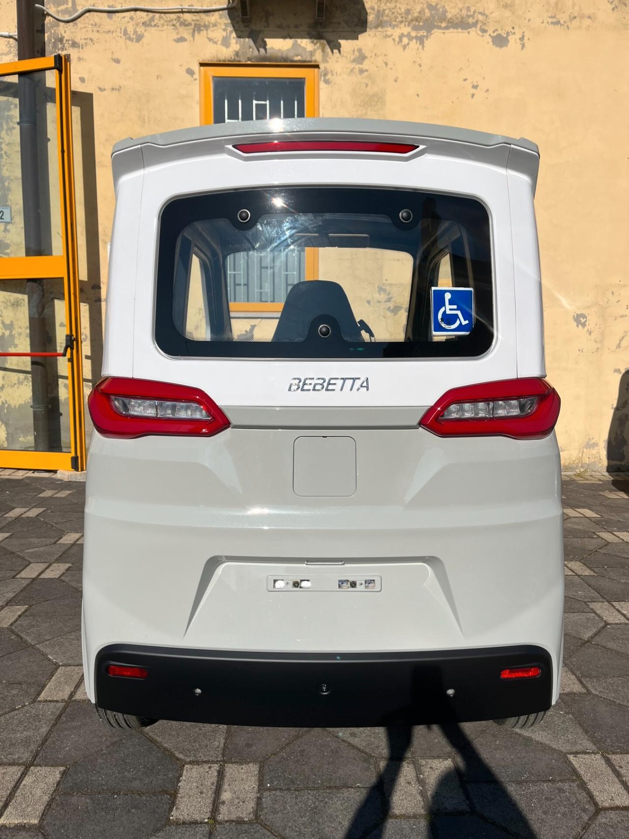 BEBETTA scooter cabinato disabili/anziani minicar