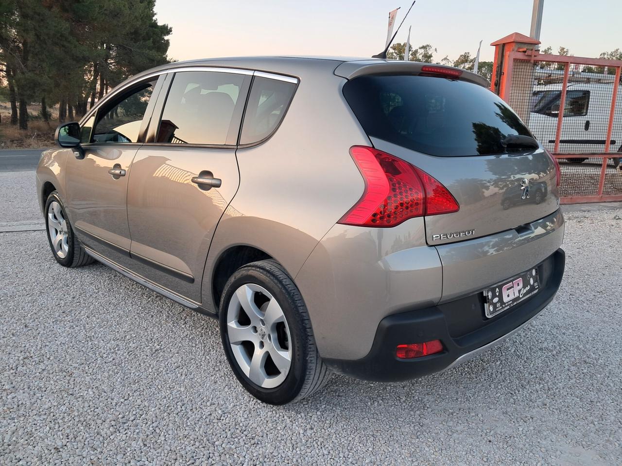 Peugeot 3008 1.6 HDi 112CV Allure*CLIMA*CERCHI