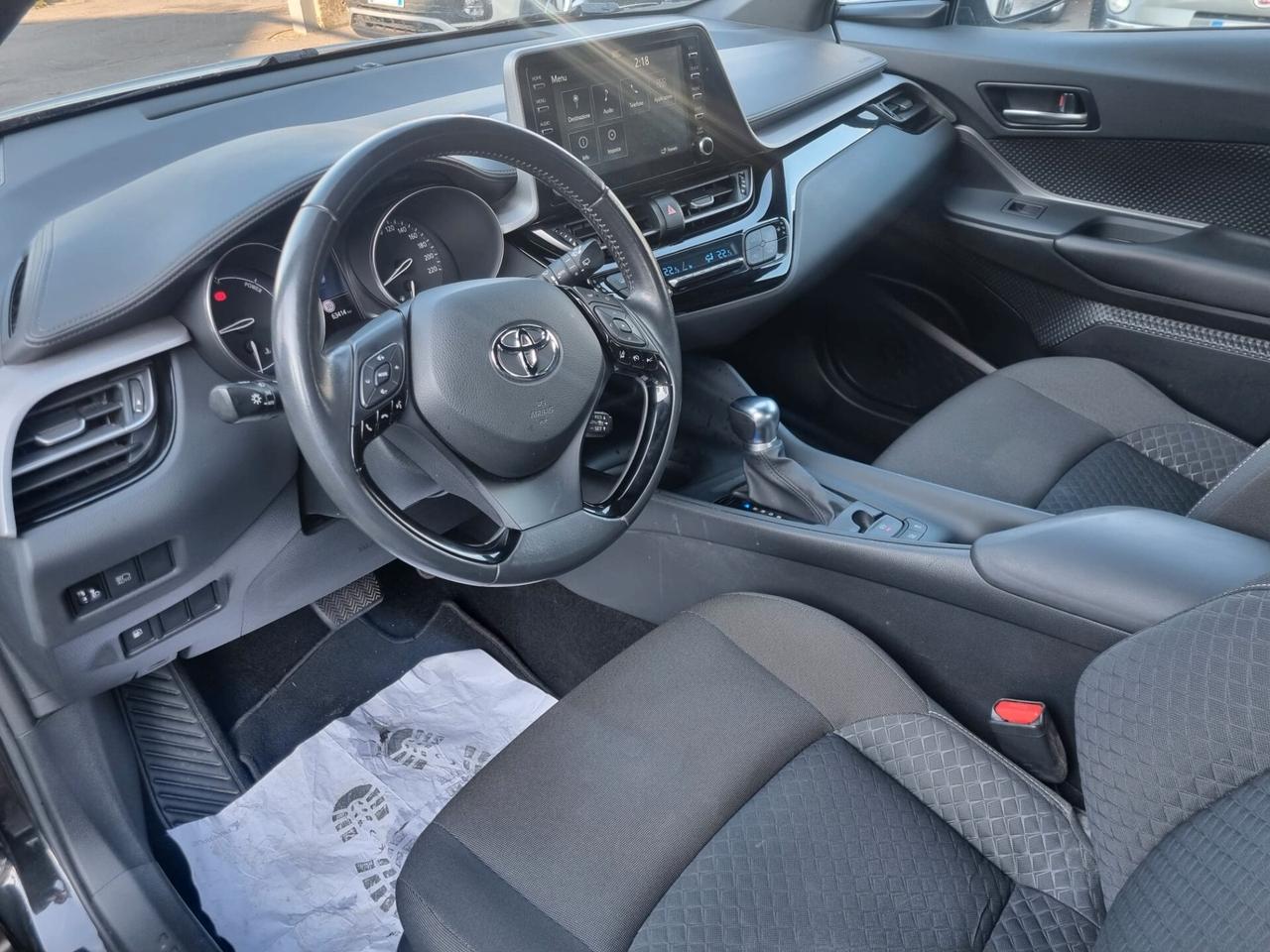 Toyota C-HR 1.8 Hybrid E-CVT Business