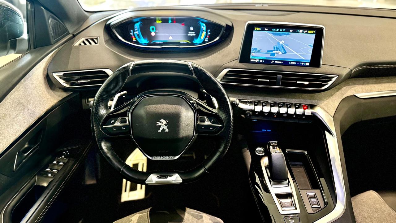 Peugeot 3008 Hybrid4 300 e-EAT8 GT Line