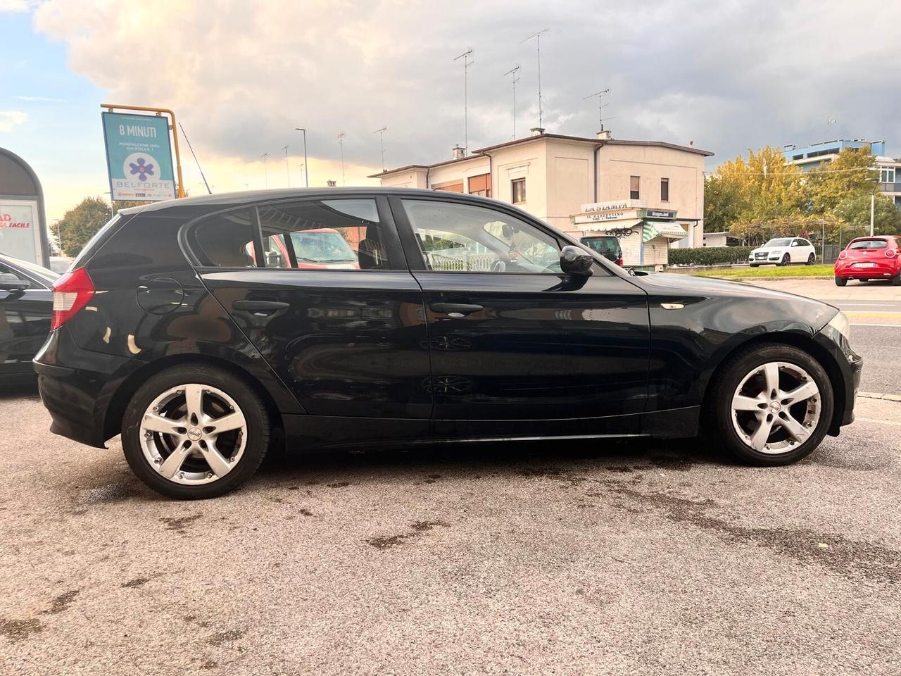 Bmw 116i 5p. Neopatentati