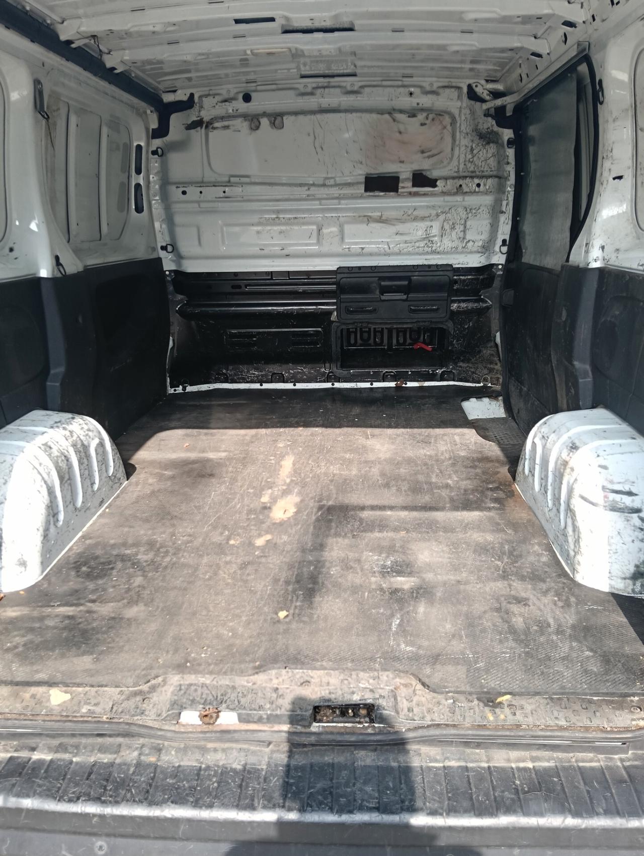 Opel Vivaro 29 1.6 CDTI 115CV PC-TN Furgone Essentia