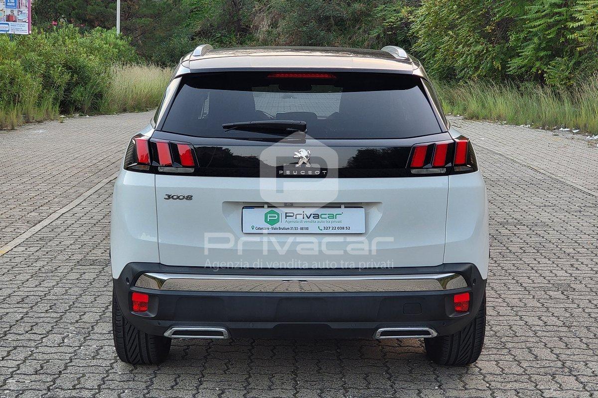 PEUGEOT 3008 BlueHDi 130 S&S Allure