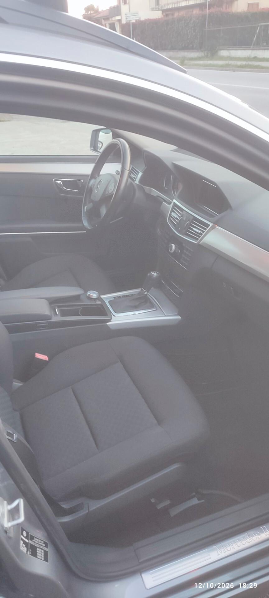 Mercedes-benz E 220 CDI S.W. BlueEFFICIENCY Executive