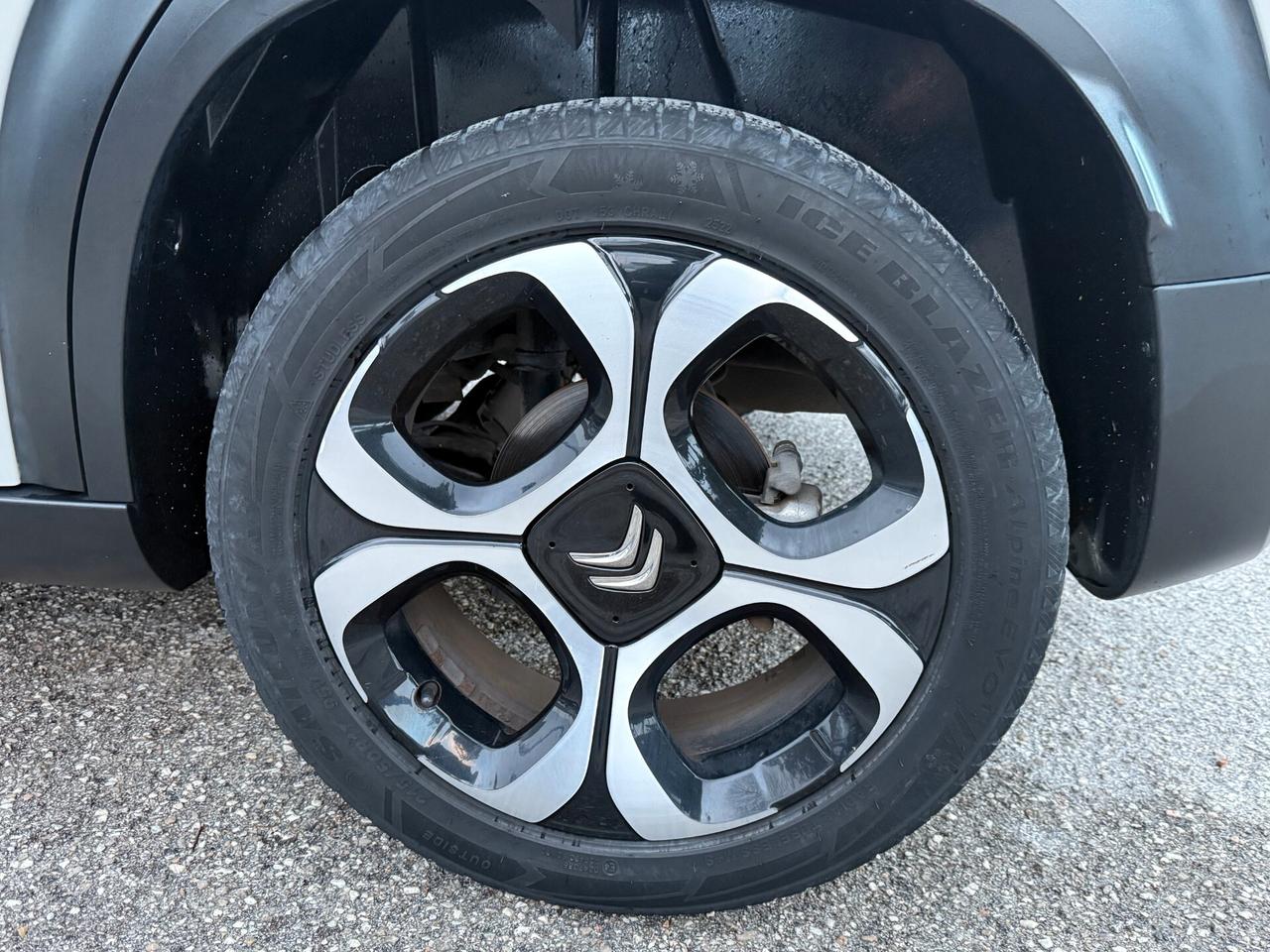 " IMMACOLATA " Citroen C3 Aircross 110 cv Shine S