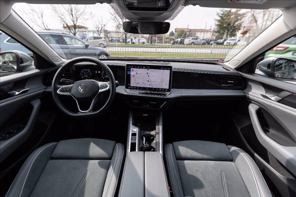 VOLKSWAGEN Passat 2.0 tdi scr Business 150cv dsg del 2024