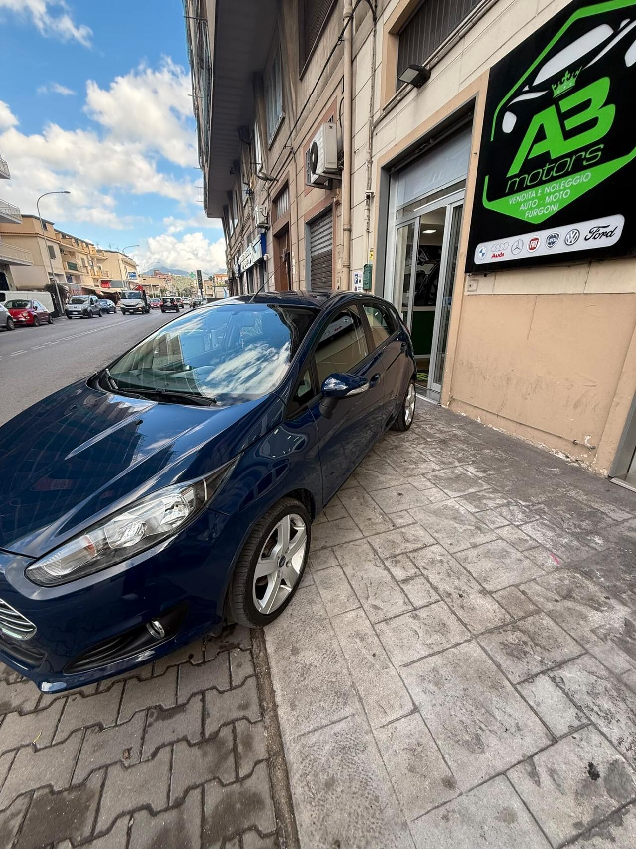 Ford Fiesta 1.5 TDCi 75CV 5 porte