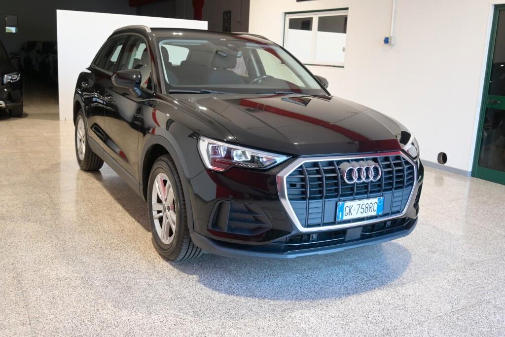 AUDI Q3 35 TDI 150CV S-TRONIC BUSINESS ( FARI LED - VIRTUAL COCKPIT - ADAPTIVE CUISE - NAVI - MIRROR - PDC - TELECAMERA POST. )