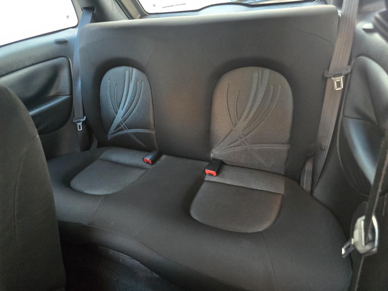 Lancia Ypsilon 1.2 69 CV GPL