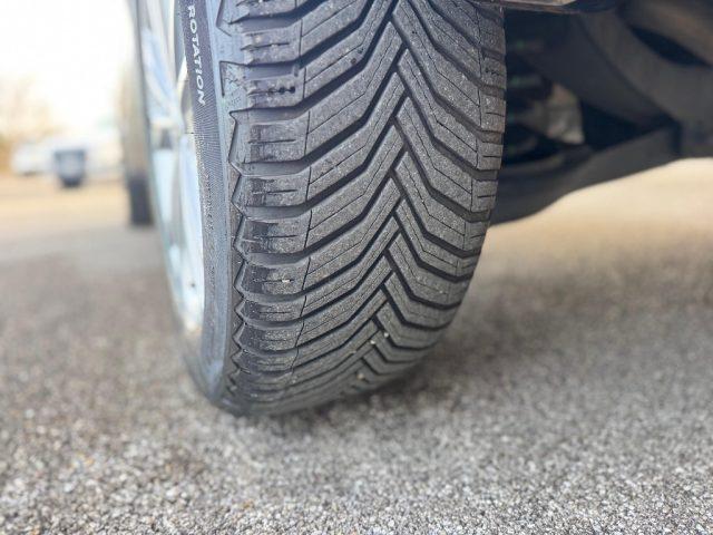 FORD Kuga 1.5 TDCI 120 CV S&S AUTOM TITANIUM *FORD SERVICE*