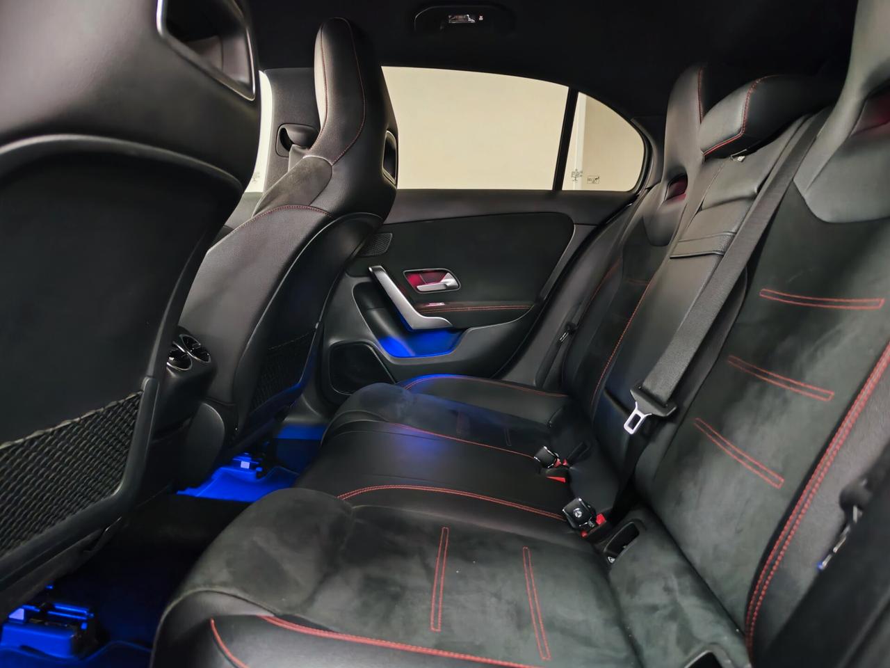 Mercedes-benz A 180 116CV Premium Amg LED