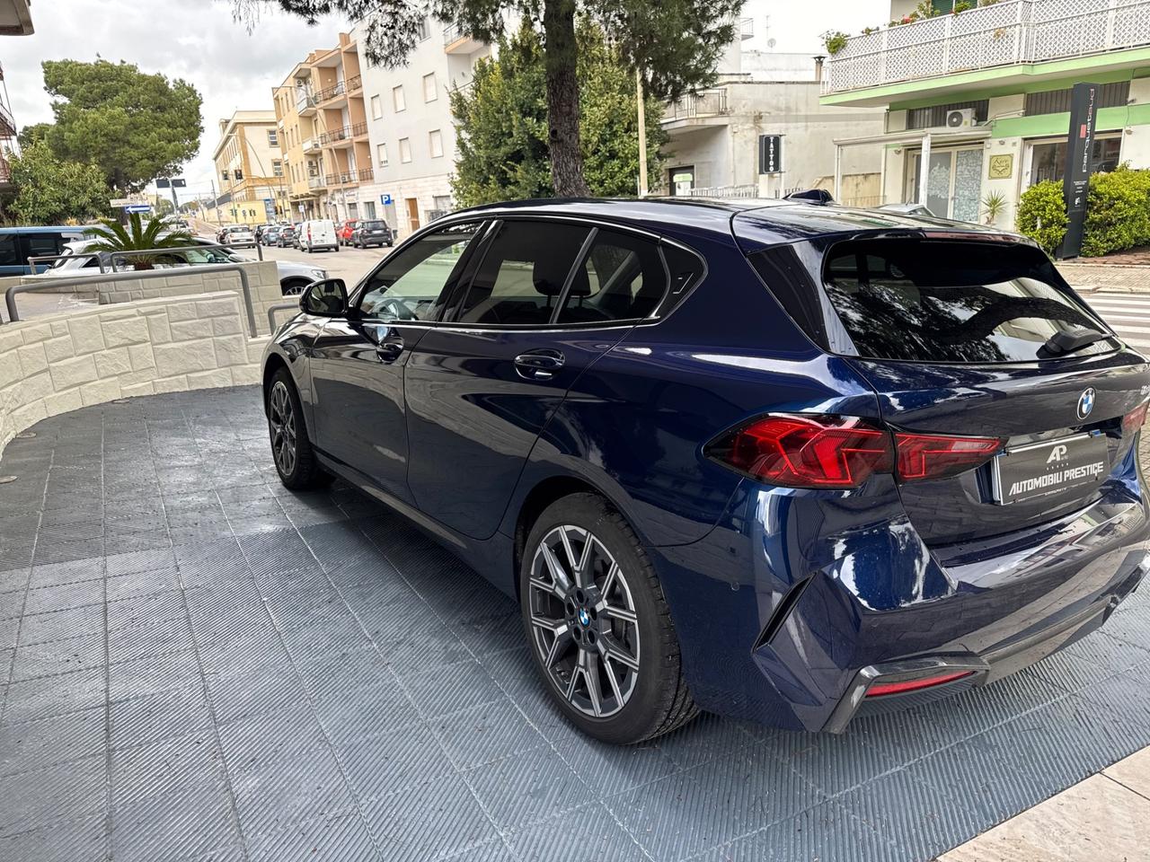 Bmw 118 118d Premium Package