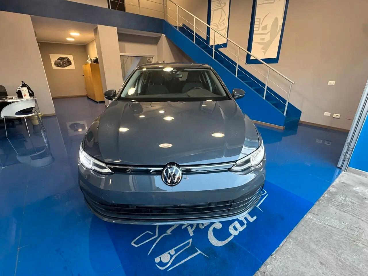 Volkswagen Golf 1.0 eTSI EVO DSG Life