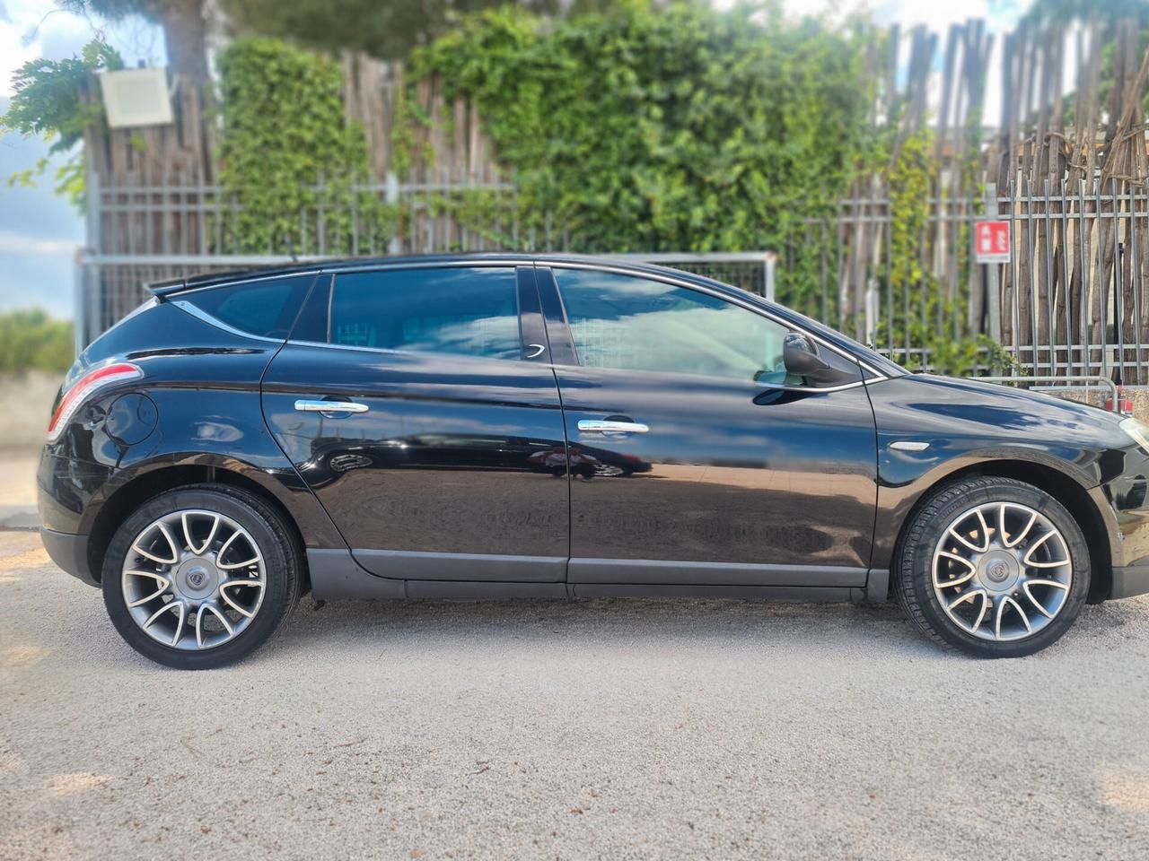 Lancia Delta 1.6 MJT DPF Selectronic Platinum