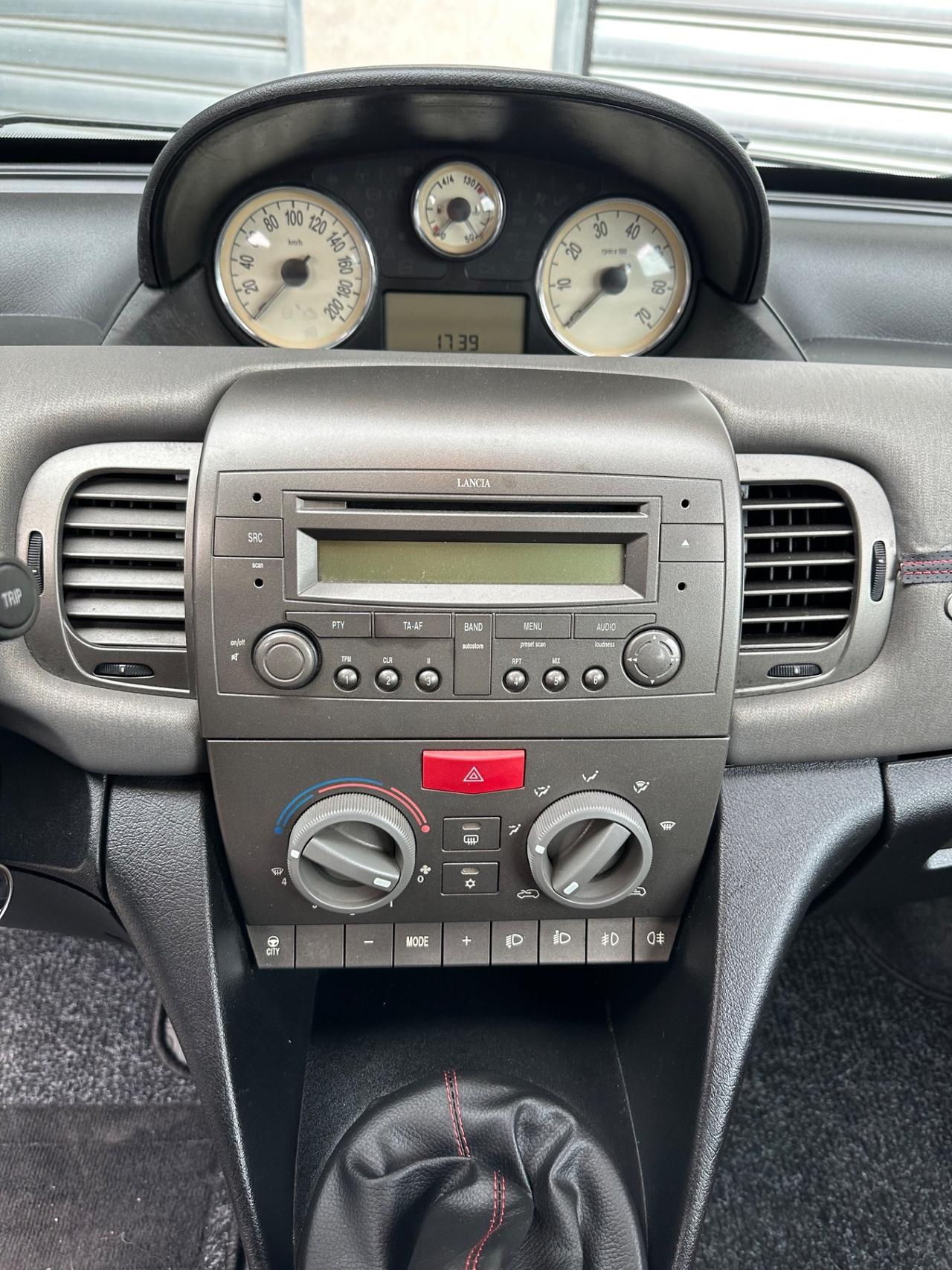 Lancia Ypsilon 1.3 Multijet 70 cv