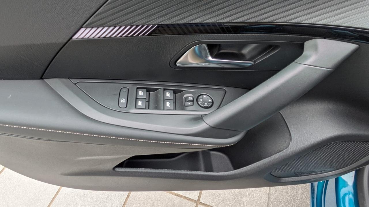 Peugeot 2008 100 S&S Allure