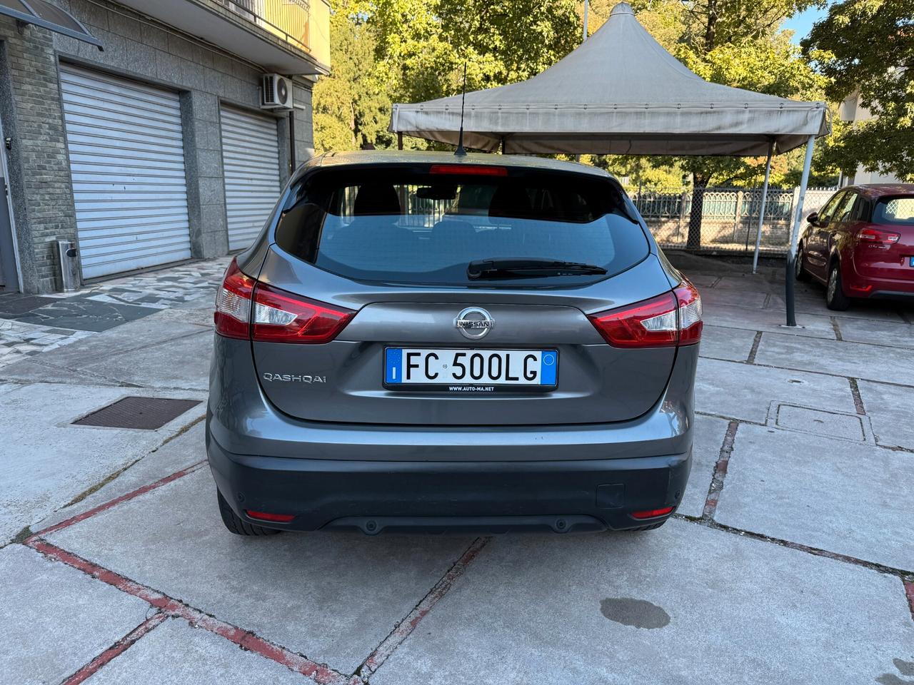 Nissan Qashqai 1.6 dCi 2WD Visia CAMBIO AUTOMATICO