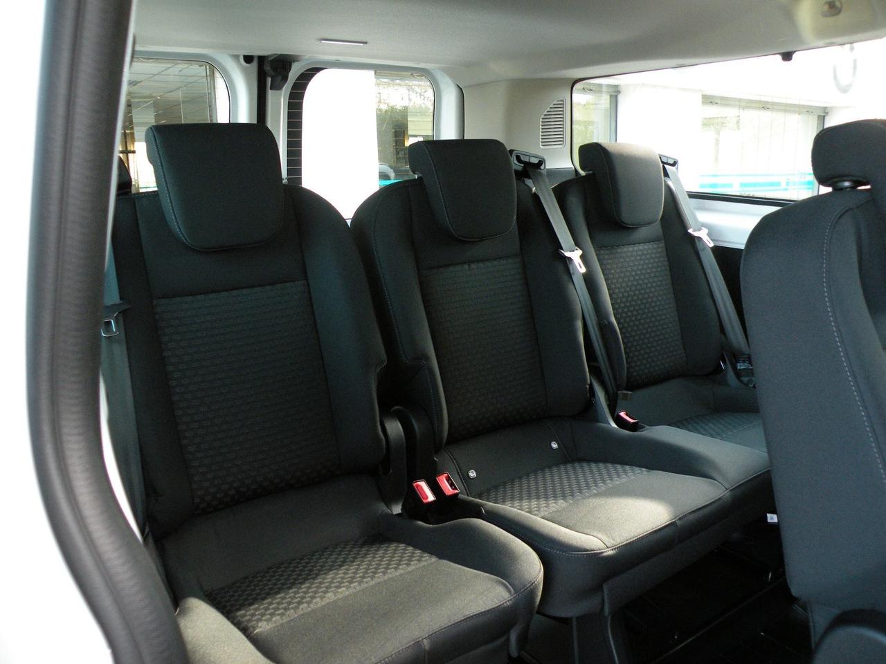 FORD TRANSIT CUSTOM 9 POSTI - NOLEGGIO
