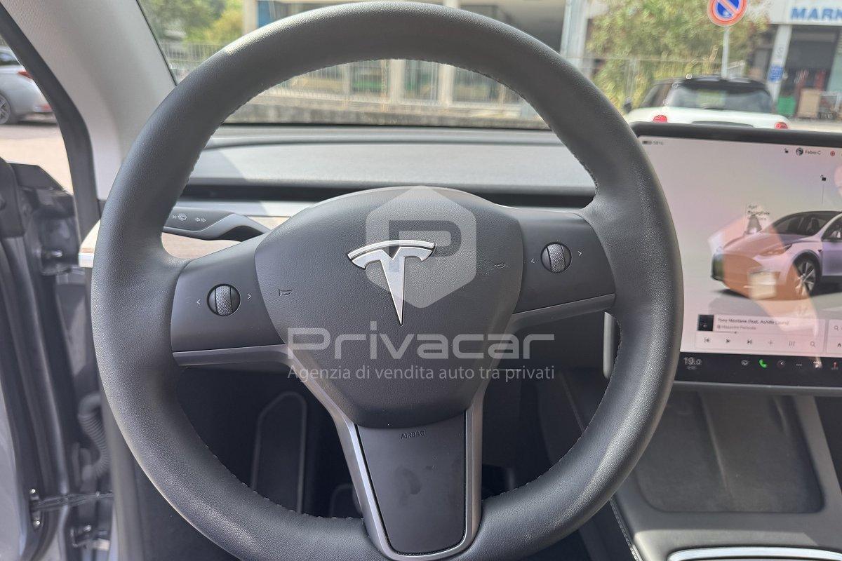 TESLA Model Y RWD
