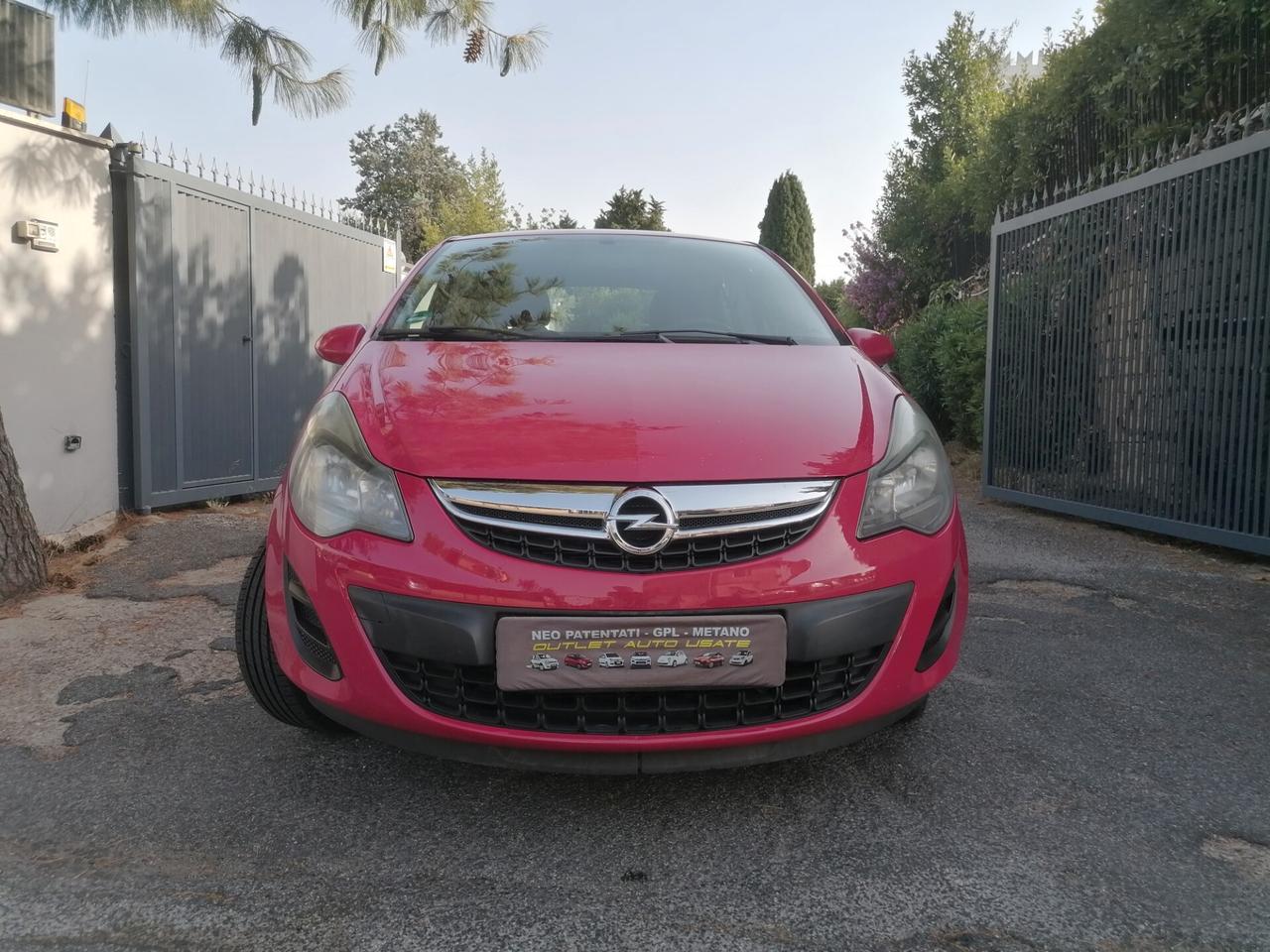 Opel Corsa 1.4 16V 5 porte Sport