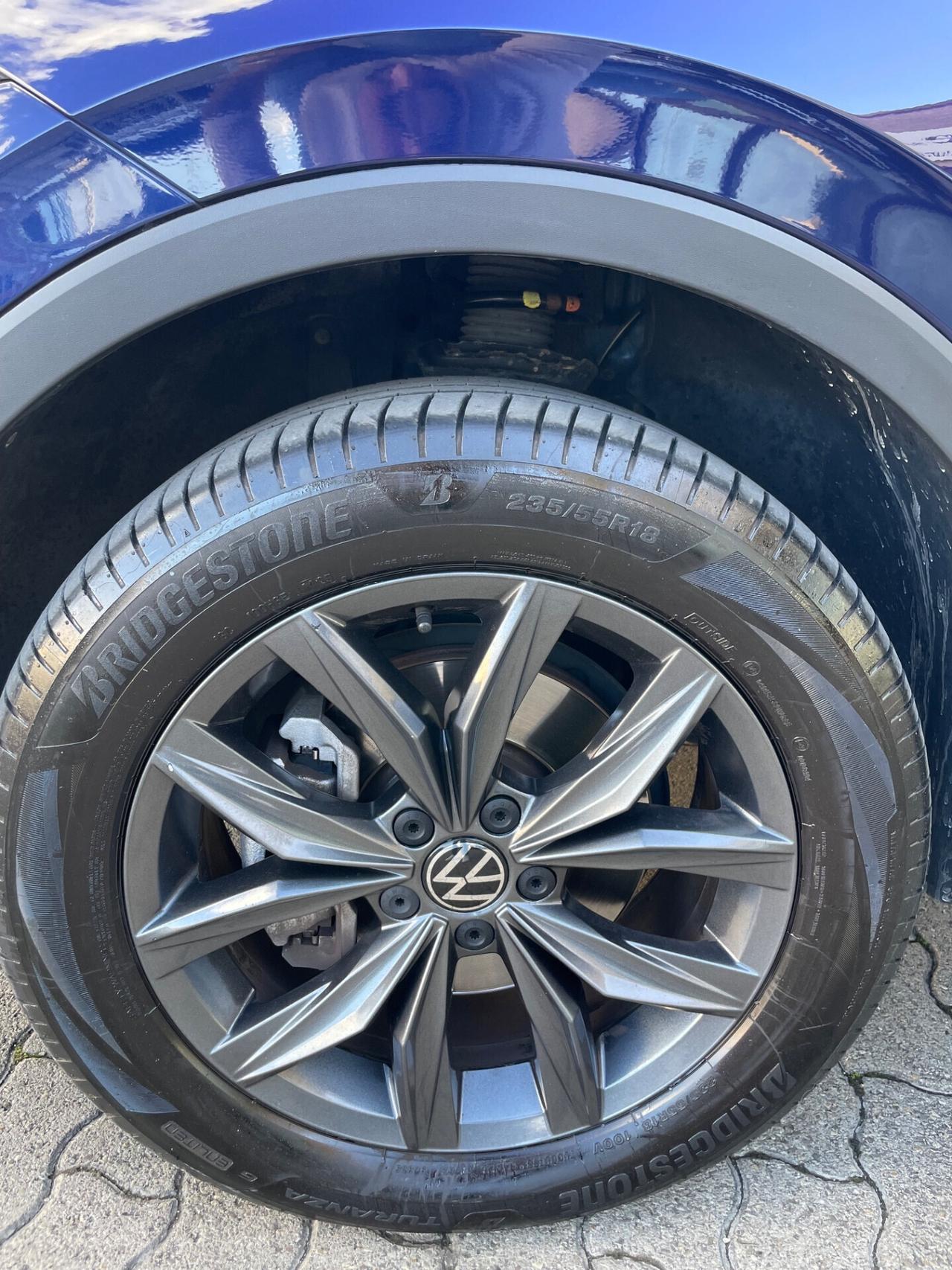 Volkswagen Tiguan Allspace 2.0 TDI SCR DSG R-Line