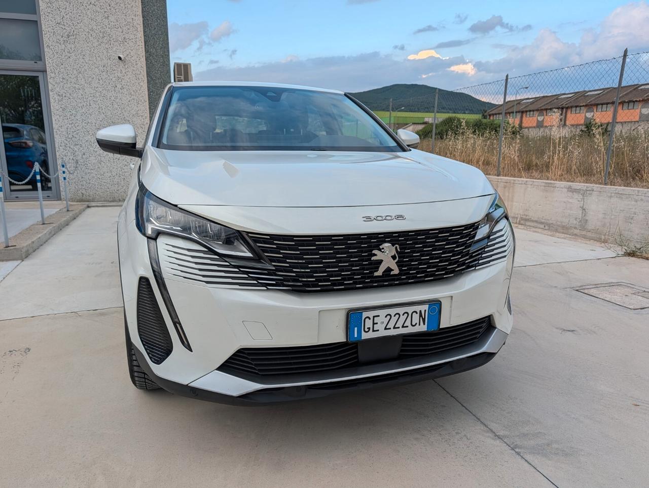Peugeot 3008 BlueHDi 130 S&S EAT8 Active