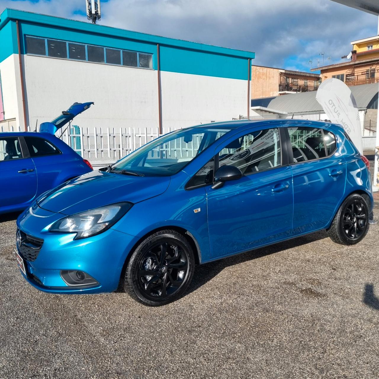 Opel Corsa 1.2 Coupé Cosmo