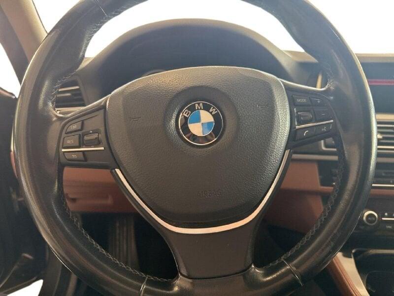 BMW Serie 5 525d Business aut.