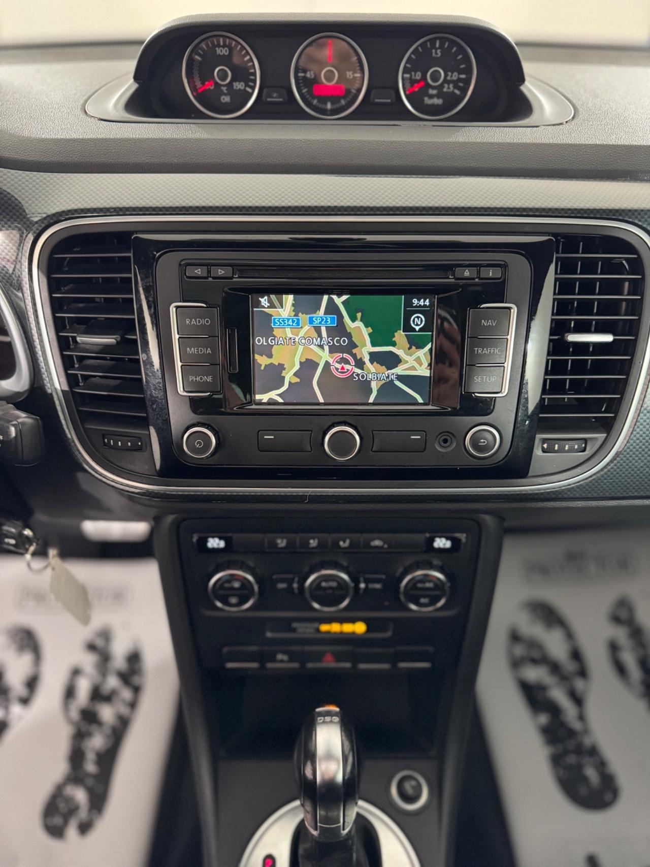 Volkswagen Maggiolino 2.0 TDI DSG Sport