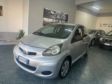 Toyota Aygo 1.0 12V VVT-i 5 porte Now Connect