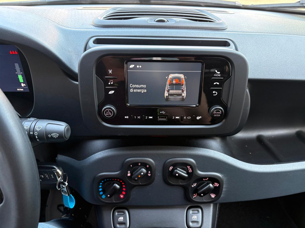 Fiat Panda "La Pandina" 1.0 Hybrid KMO 26